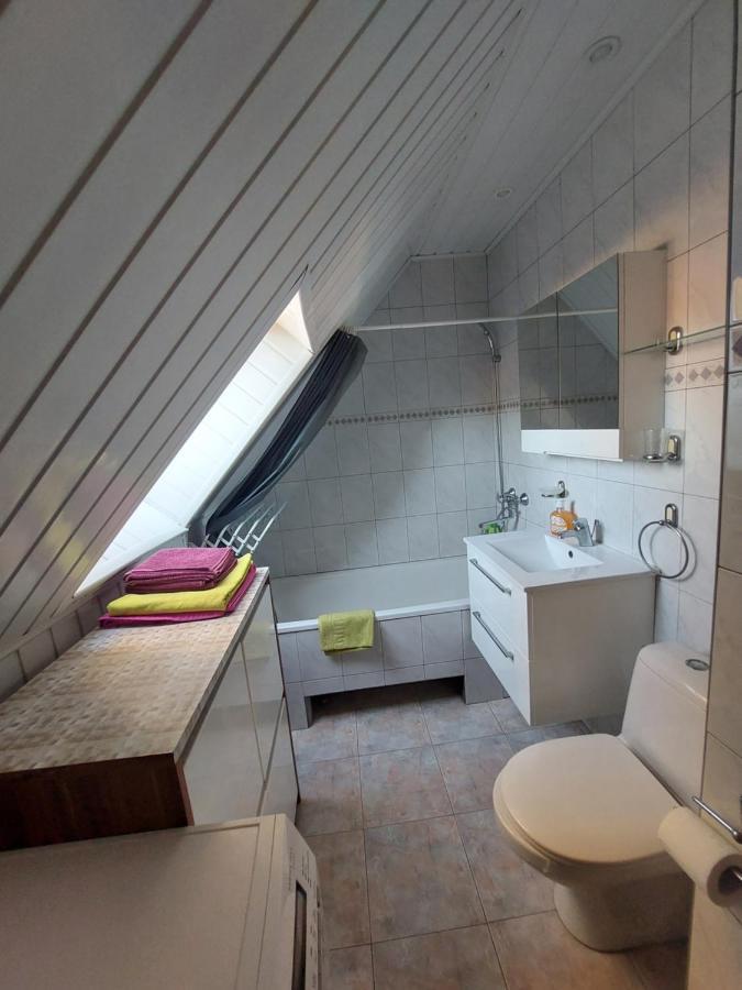 Nida Guesthouse At Loreta Ruang foto