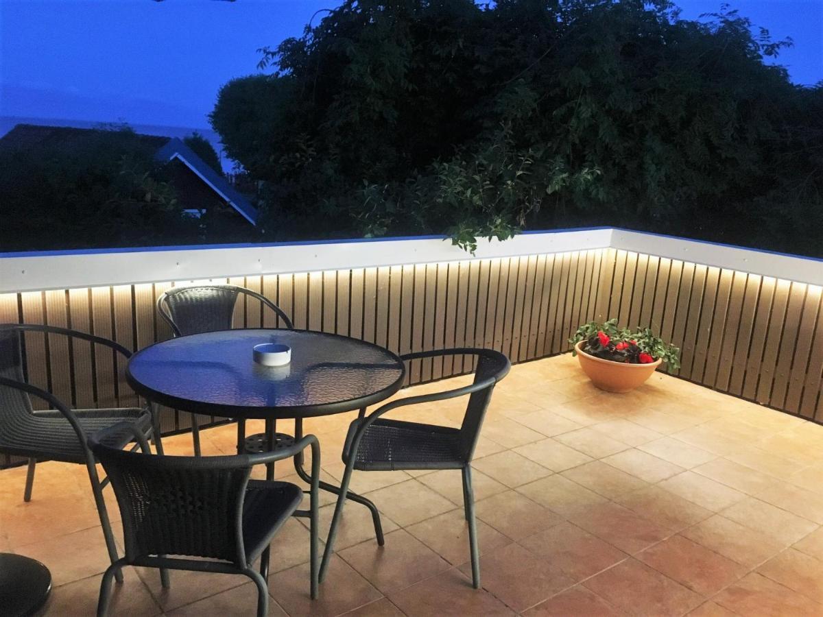 Nida Guesthouse At Loreta Bagian luar foto